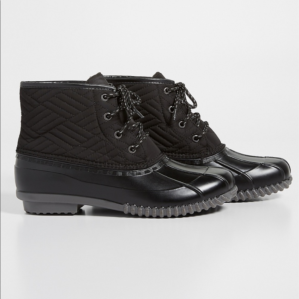 Maurices Kyra quilted duck boot